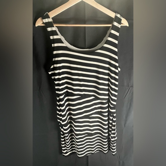 LOFT Dresses & Skirts - LOFT Black Stripe Sleeveless Dress